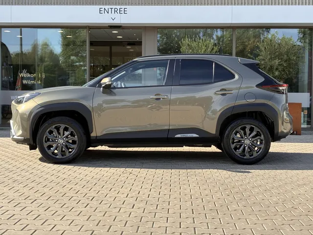 Toyota Yaris Cross 1.5 Hybrid Explore | Trekhaak | PDC v/a | Stoelverwarm. |