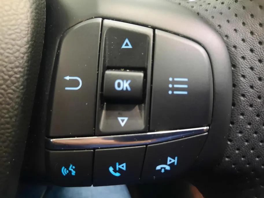 Ford Focus Wagon 1.0 EcoBoost 155 PK Hybrid ST Line X AUTOMAAT | Winter Pack | Adap. Cruise | Panoramadak |