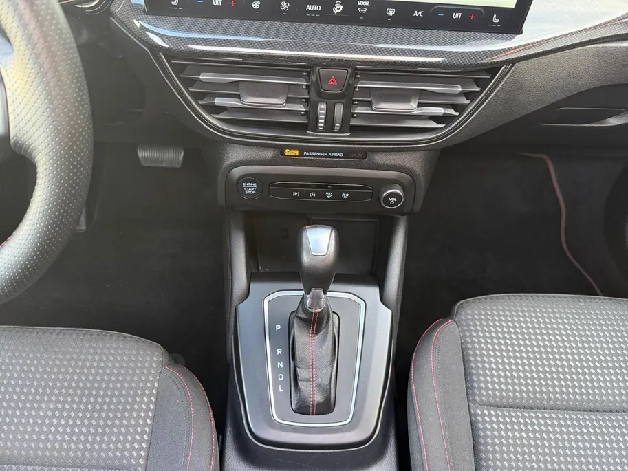 Ford Focus Wagon 1.0 EcoBoost Hybrid ST Line X | Winter Pack | Driver Assistance Pack | Panormadak | Apple Carplay & Android Auto | Navigatiesysteem |