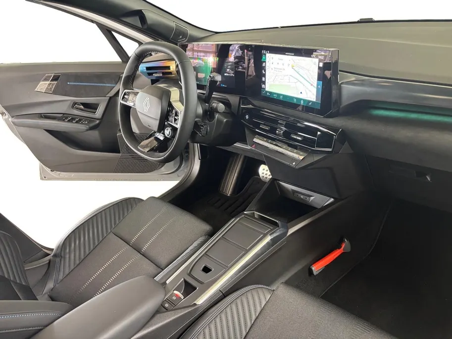 Renault Clio 1.8 Hybrid 160 esprit Alpine AUTOMAAT STOELVERWARMING STUURVERWARMING NAVI APPLE CARPLAY ANDROID AUTO LM VELGEN ALPINE ESPIRT UITVOERING !!!LET OP DEMO VRAAG NAAR ACTUELE KMSTAND!!!