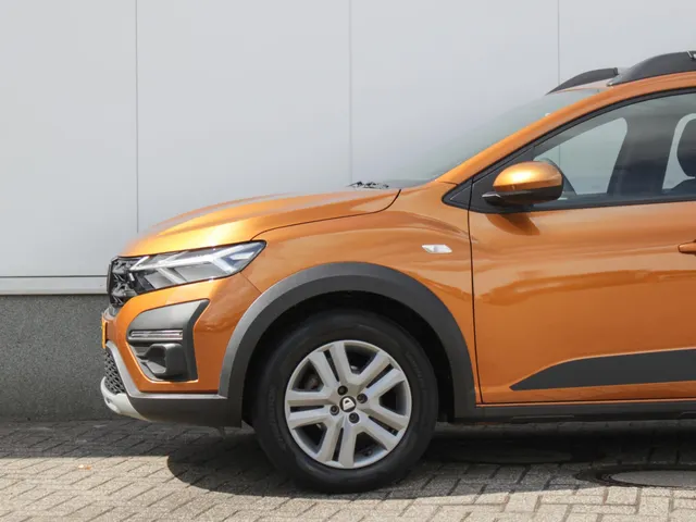 Dacia Sandero Stepway 1.0 TCe 100 Bi-Fuel Comfort | Navi | Clima | Park sens | Trekhaak