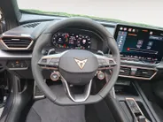 CUPRA Formentor 1.5 TSI e-Hybrid Business | NIEUWE AUTO | ELEKTRSICH WEGKLAPBARE TREKHAAK | STOEL & STUURVERWARMING | SCHUIFKANTELDAK |