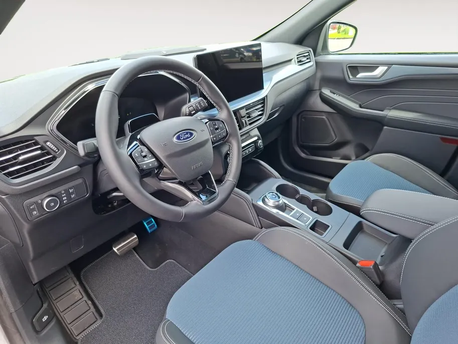 Ford Kuga 2.5 PHEV BlueCruise Edition | 4.000,- Ready set Ford Bonus | 8 Jaar garantie/160.000KM | 20' Lichtmetaal | Panoramadak | El. Trekhaak | Premium Connectivity | 360Camera | Adaptive Cruisecontrol | Winterpack | El. Achterklep | Matrix Ledkoplampen | Nieuw o