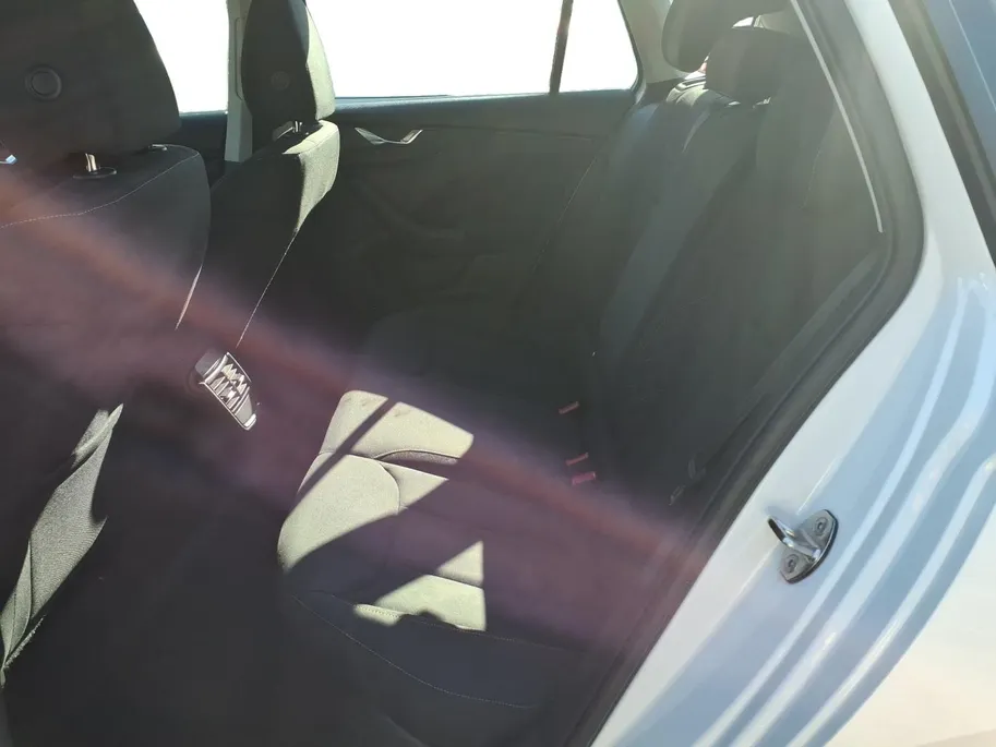 Škoda Kamiq 1.0 TSI Active Andriod/Apple carplay | PDC | Airco | Cruise controle | L.m.velgen | 1 jaar garantie