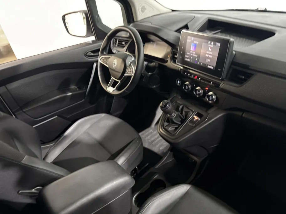 Renault Kangoo 95PK Blue dCi Advance L1 | BPM VRIJ | Apple CarPlay/Android Auto | Stoelverwarming | Armsteun | Climate Control | Digital Cockpit | Cruise Control | Licht & Regen Sensor | Keyless Entry |