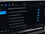 Volkswagen Passat Variant 1.5eHybrid 200kW/272PK R-Line · Panoramadak · Trekhaak · 360°Camera + Parkeersensoren · Garantie t/m 11-11-2030 of 100000km.