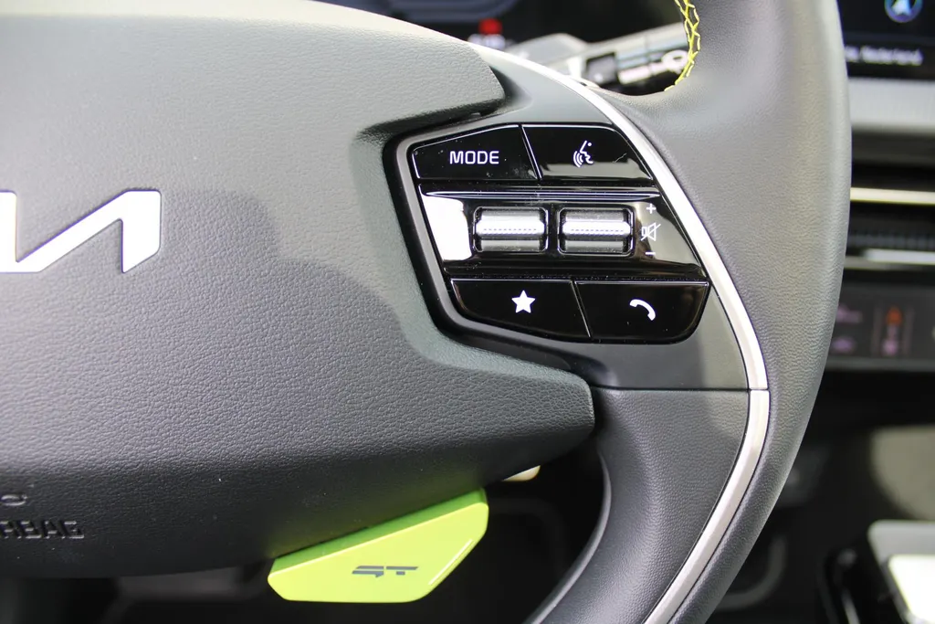 Kia EV6 GT AWD 77.4 kWh | Performance | BTW Auto | Orig. Ned. | 585 PK | Meridian Audio | 17% bijtelling |