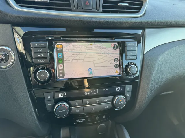 Nissan QASHQAI 1.3 DIG-T Tekna Panoramadak. Trekhaak afneembaar (1.300kg)