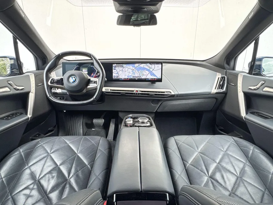 BMW iX xDrive40