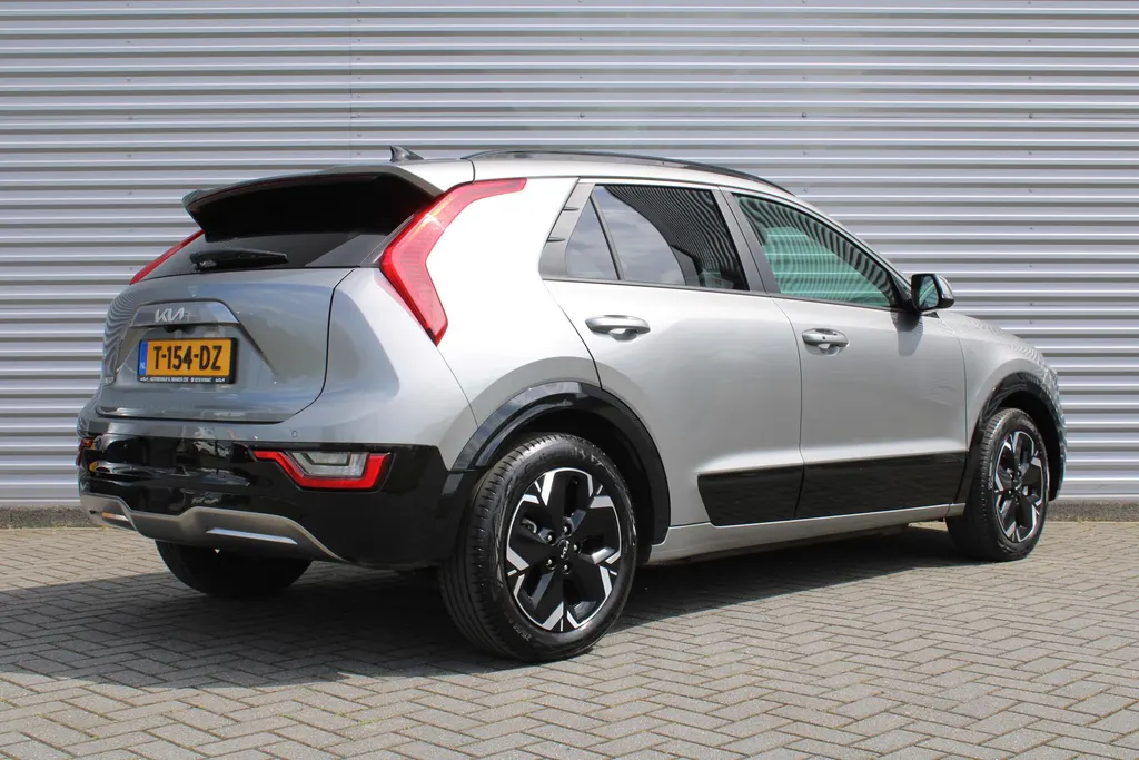 Kia Niro EV DynamicPlusLine 64.8 kWh | Airco | Navi | Camera | Cruise | 17' LM | PDC |