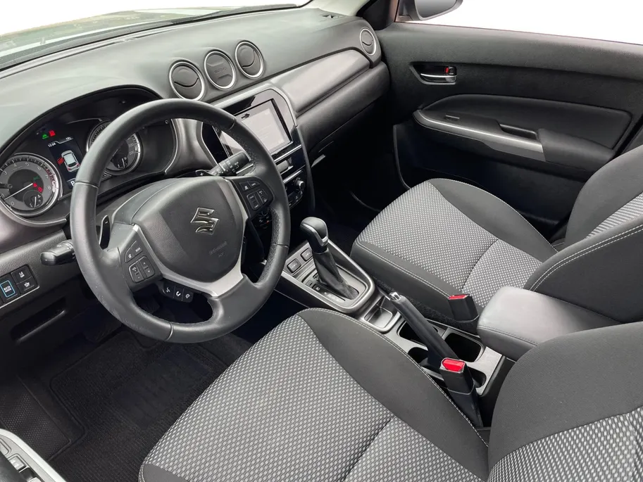 Suzuki Vitara 1.5 Hybrid Select *Automaat*Navi+Camera*Climate Control*Stoelverwarming*Adapt.Cruise Control*LM.Velgen*1ste eigenaar!