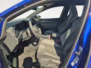 Volkswagen Golf 1.5 eTSI R-Line Business | Cruise Control | Climate Control | Digitaal Dashboard | Navigatie | Sportstoelen | Stoelverwarming | Stuurverwarming |