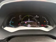 Renault Captur 1.6 E-Tech Hybrid 145 Intens AIRCO APPLE CARPLAY/ANDROID AUTO CRUISE CONTROL ACHTERUIT RIJ CAMERA PARKEERSENSOREN VOOR/ACHTER LM VELGEN ZEER MOOIE AUTO