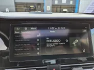 Kia e-Niro DynamicPlusLine 64 kWh | Accu 99,5 % | 3 Fase laden | 1e Eigenaar | Dealer onderhouden | Stoelverwarming | Schuif-/kanteldak | Fabrieksgarantie t/m 24-08-2029 + 3x 1 jaar |  NAP |