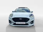 Ford Puma ST-Line | Stoel- stuur en voorruitverwarming | Trekhaak | Kantel / schuifdak | Adaptieve led koplampen | All weather banden
