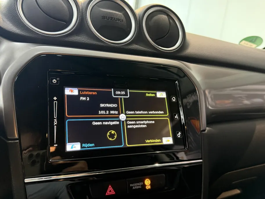 Suzuki Vitara 1.4 Boosterjet Select Smart Hybrid Navigatie
