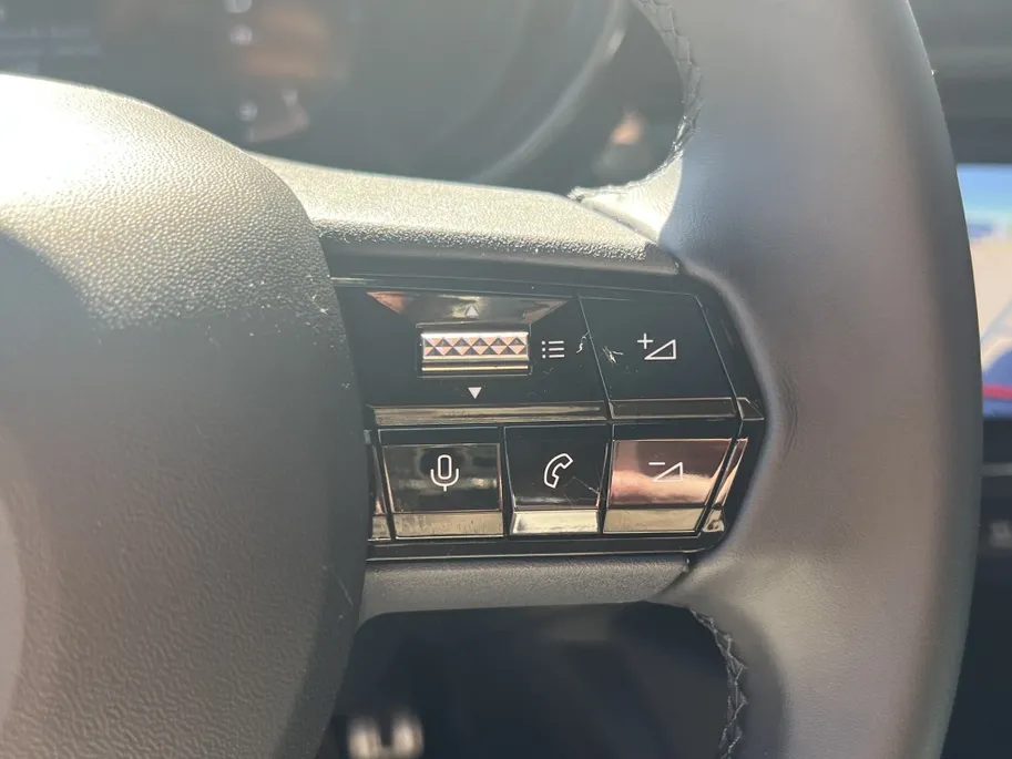 Alfa Romeo Junior 1.2 Turbo 136 PK Ibrida Speciale | Techno | Pano | Camera | Navi