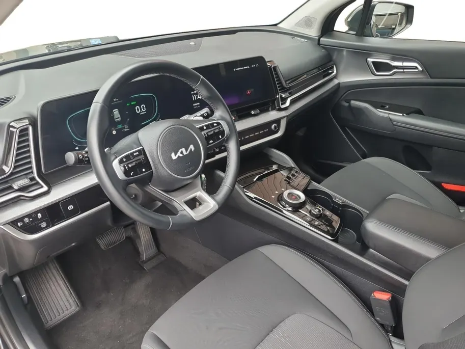 Kia Sportage 1.6T Hybrid DynamicLine | Navigatie | Camera | Parkeersensoren voor en achter | Apple Carplay / Android Auto |