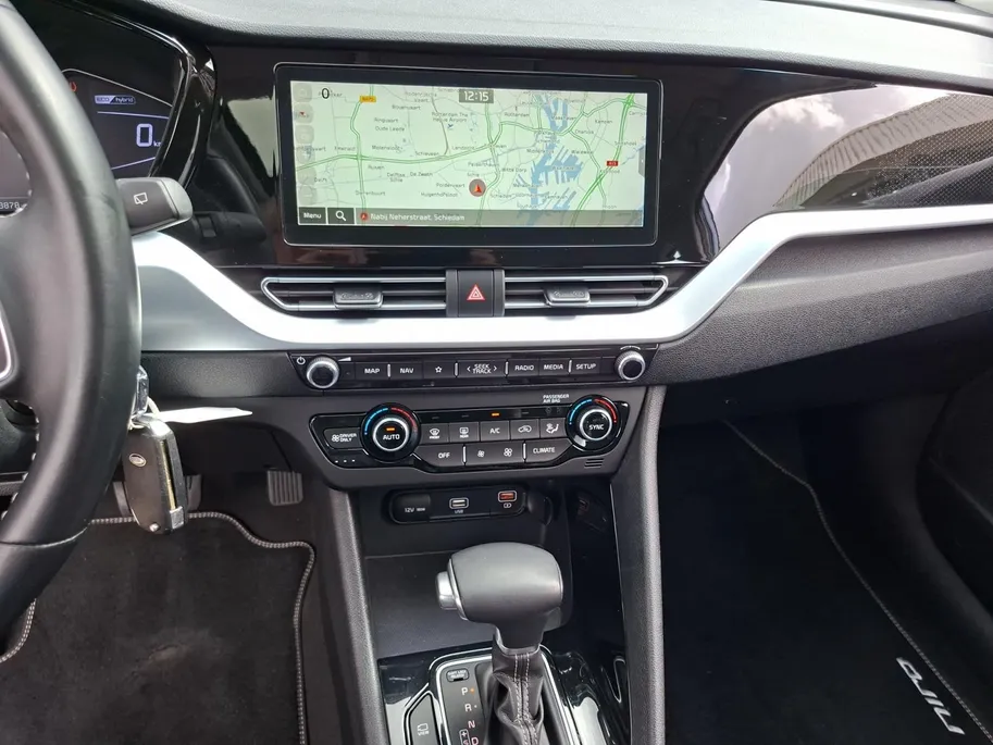 Kia Niro 1.6 GDi Hybrid DynamicLine Navigatie | Achteruitrijcamera | Cruise control | Climate control |