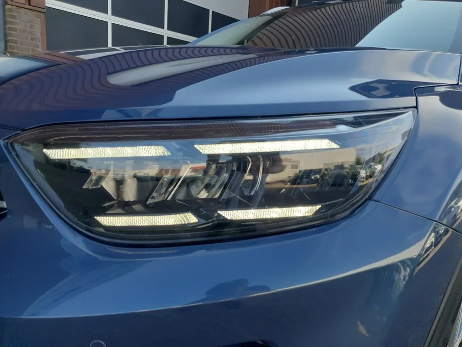 Kia Stonic 1.0 T-GDi MHEV GT-PlusLine | Stoel en stuurverwarming | Schuifdak | Dodehoek detectie | Climate control | Cruise control | Camera | Navigatie | Parkeersensoren voor en achter |
