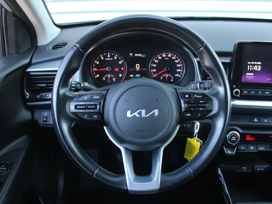 Kia Stonic 1.0 T-GDi MHEV DynamicLine | Navi | Clima | Cruise | Camera | 15' LM | Parkeersensor achter |