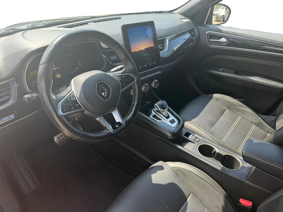 Renault Arkana 1.6 E-Tech hybrid 145 E-Tech engineered | Automaat | Apple Carplay & Android Auto | Camera | Parkeersensoren | Stoel & Stuurverwarming | LMV | 12 Maanden BOVAG Garantie