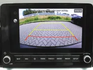 Kia Stonic 1.0 T-GDi MHEV DynamicPlusLine | Stuur-/stoelverwarming | Camera | Cruise adapt. | Clima | LED | Navi | 16' LM | Keyless |