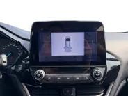 Ford Fiesta 1.0 EcoBoost Hybrid Titanium | Dealer onderhouden | NL auto | Winter pack | Parkeersensor achter | Navigatie via carplay | Apple carplay & Android auto | Cruise control | Bovag garantie |
