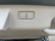 Kia PV5 Passenger Elite Executive 71.2 kWh Full options | Elektrische schuifdeuren en kofferklep | Leder interieur | Stoelvewarming + verkoeling | Achterbank verwarmbaar |
