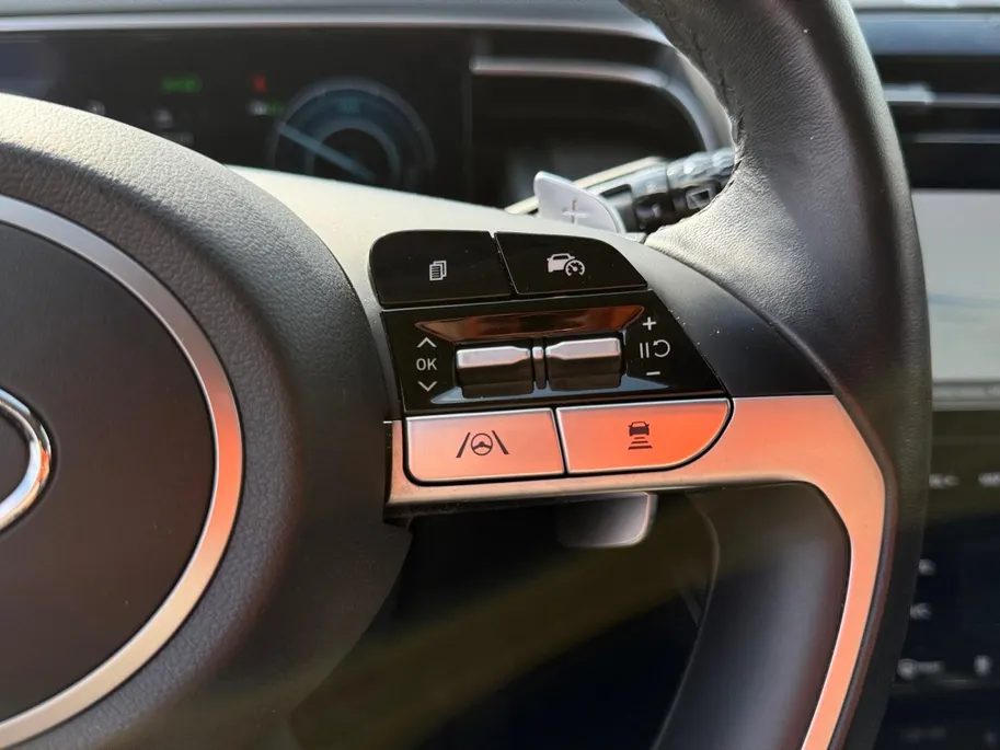 Hyundai Tucson 1.6 T-GDI 265pk PHEV Premium Sky 4WD | Schuif-Kantel Dak | Stoel Verwarming/Ventilatie | Memory Seats | Adaptief Cruise Control | Apple Carplay/Android Auto