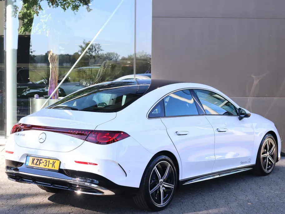 Mercedes-Benz CLA 200 Business Solution AMG
