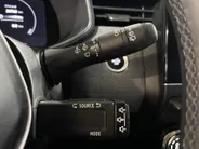 Renault Clio 90PK TCe GPF Techno | 9,3' Navi | Climate Control | Digital Cockpit | Camera | Parkeersensoren | Apple CarPlay/Android Auto | Full LED | Lichtemetalen Velgen | Licht & Regen Sensor |