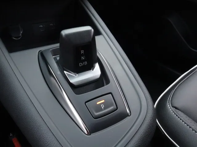 Mitsubishi ASX 1.8 HEV Instyle Panodak | Harman Kardon | Leder