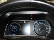 Nissan Leaf e+ N-Connecta 62 kWh | Stuur- en stoelverwarming | 385 WLTP | LM wielen | Adaptive cruise controle | 4seizoenenbanden | one pedal driving | Climate controle |