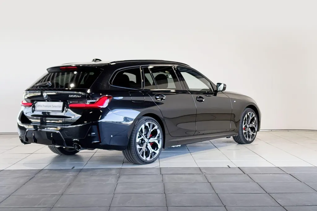 BMW 3 Serie Touring 330e Innovation Pack M Sportpakket Pro