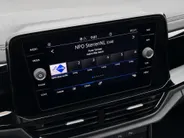 Volkswagen T-Roc 1.5TSI/150PK R-Line Black Style DSG · Panoramadak · Apple/Android Car Play· Camera + Parkeersensoren · Stoelverwarming · 19'' Velgen ·  Garantie t/m 07-07-2027