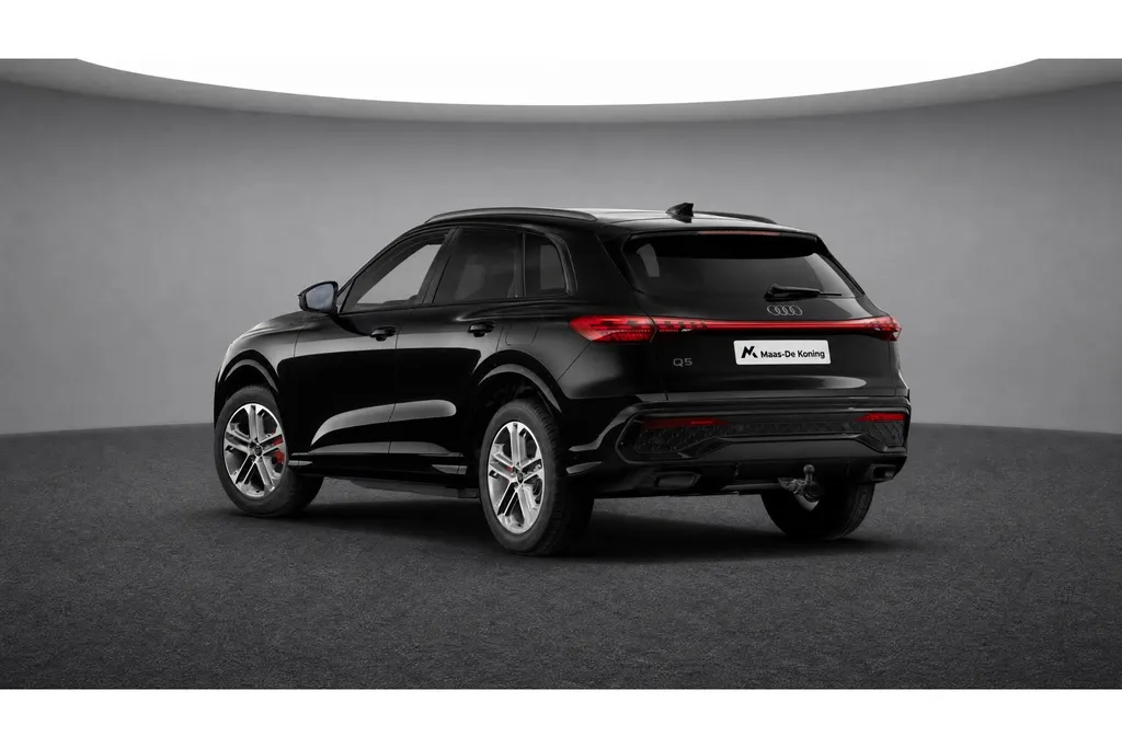 Audi Q5 2.0 TFSI e-hybrid quattro S edition 299 PK · Glazen panoramadak · MMI experience plus met B&O premium · MMI bijrijdersdisplay