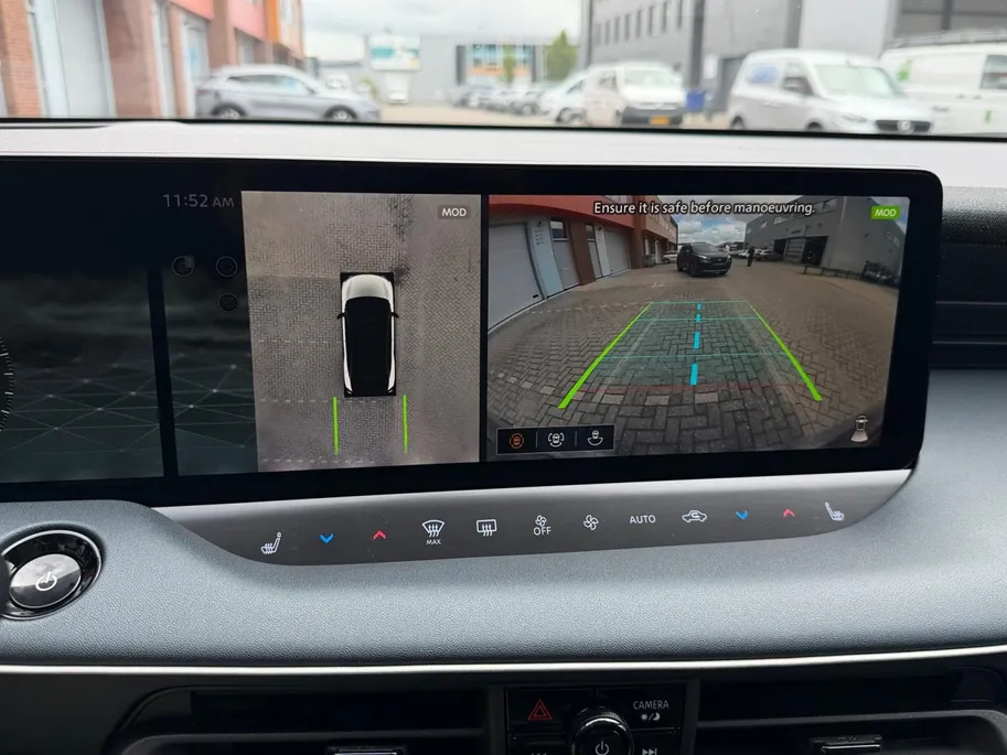 Nissan Leaf Evolve 52 kWh | NISSAN MORE 10 JAAR GARANTIE | 451 KM WLTP | 2500 EURO INRUILPREMIE | SNEL RIJDEN | BOSE | RONDOM CAMERA | CARPLAY |