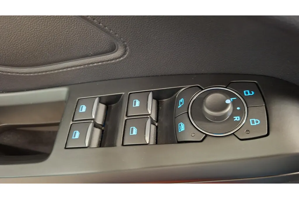 Ford Focus Wagon 1.0 EcoBoost 125PK Hybrid ST Line Business | Winter Pack | Achteruitrij camera | NL Auto |