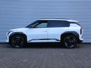 Kia EV3 GT-Line 81.4 kWh | Stuur-/stoelverwarming | Schuifdak | Camera | Dodehoek detectie | Elek. stoelverstelling | 19' LM | LED | Telefoonlader |