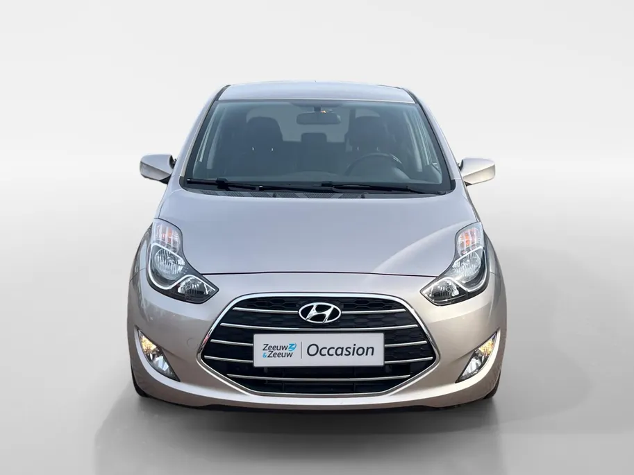 Hyundai ix20 1.4i i-Drive | Airco| Hoog zitter| Lichtmetalen velgen| Metallic lak| Elec. ramen| Radio| Zeer nette auto!!!!