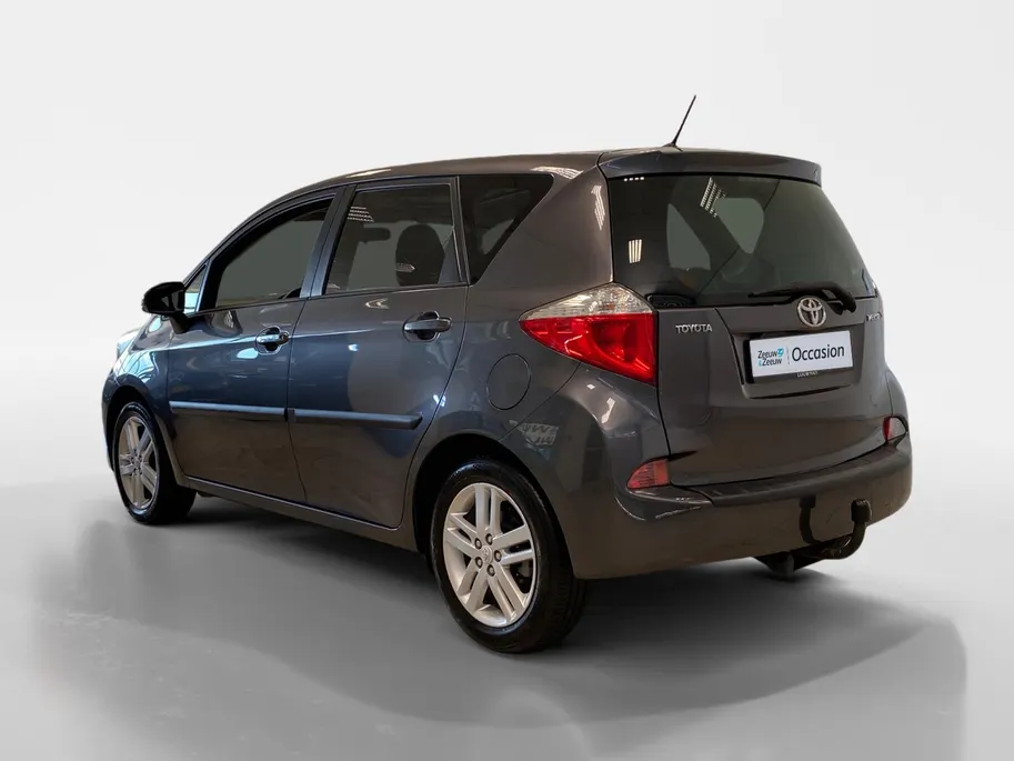 Toyota Verso-S 1.3 DYNAMIC | AUTOMAAT | TREKHAAK | NAVI |