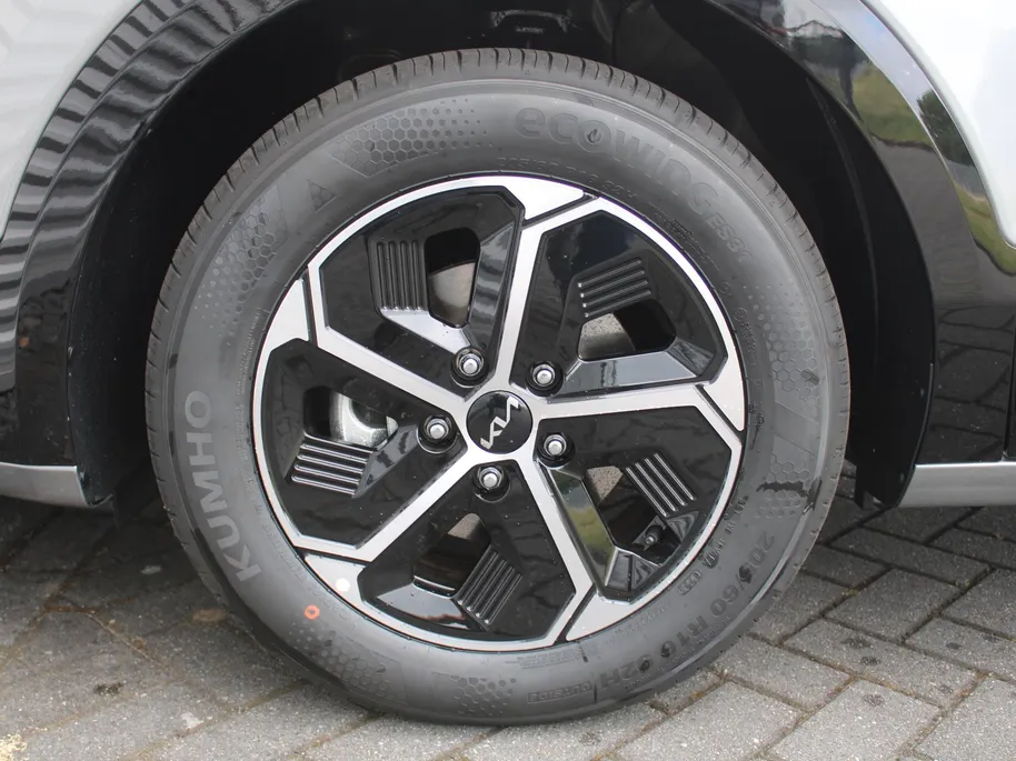 Kia Niro 1.6 GDi Hybrid DynamicLine | Automaat | Nieuw | Direct leverbaar | Tot € 3.000 inruilvoordeel bij aanschaf |