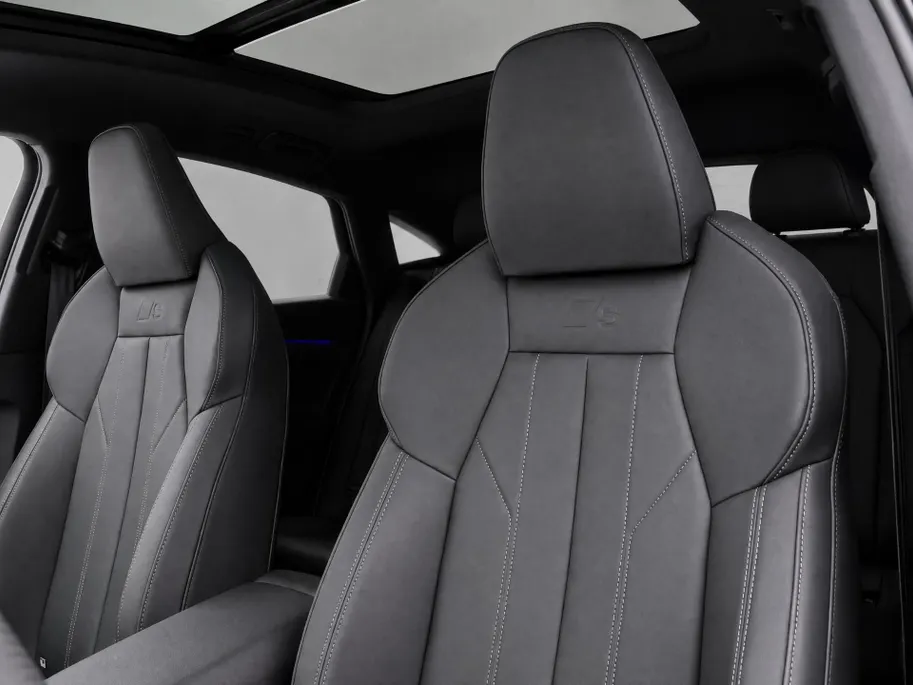 Audi Q6 e-tron Sportback S edition performance 100 kWh 306pk · SOH 97,5% · Panoramadak · 360 Camera · Wegklapbare Trekhaak · Bang & Olufsen · Leder · Warmtepomp · Head-Up · 20'' Inch · Garantie t/m 17-09-2030 of 100.000km