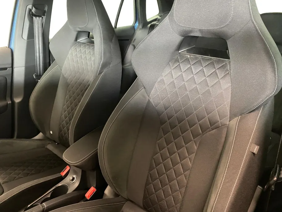 Škoda Kamiq 1.0 TSI Sport Business | AUTOMAAT | TREKHAAK |