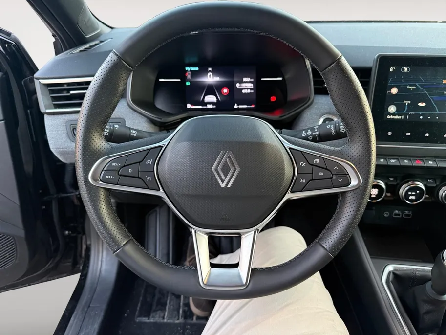 Renault Clio 1.0 TCE TECHNO NAVI AIRCO CAMERA CRUISE CONTROLE APPLE CARPLAY ANDROID AUTO 9.3 INCH SCHERM ZEER MOOIE AUTO PAS 3000KM