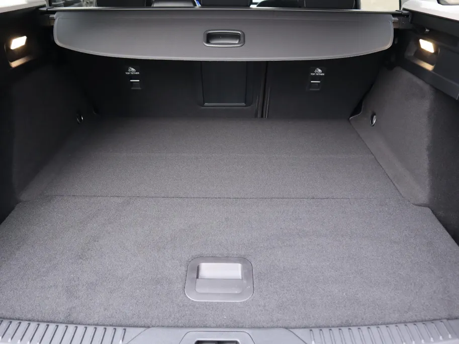 Ford Focus Wagon 1.0 EcoBoost Hybrid Titanium X | NL Auto | Winterpack | Climate Control | Camera | Pakeersensoren | Navigatie | DAB+ | B&O Audio | AGR-Bestuurdersstoel | Draadloze Apple Carplay&Android Auto |