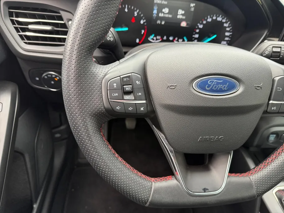 Ford Focus Wagon 1.0 EcoBoost Hybrid ST Line | Adaptive Cruise Control | Navigatie | Apple Carplay | Android Auto | Dodehoekdetectie | Achteruitrijcamera |