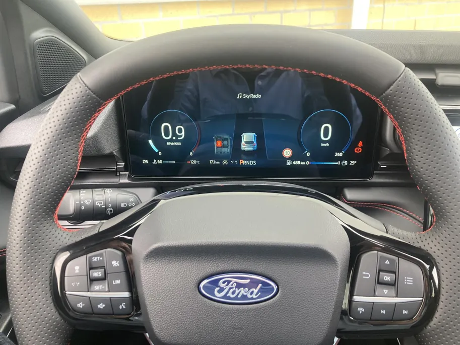 Ford Puma 1.0 EcoBoost Hybrid ST-Line X Automaat Frozen White - Winter Pack - Driver Assistance Pack - Panoramadak