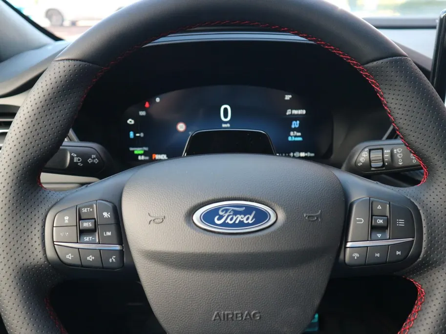 Ford Kuga 2.5 PHEV ST-Line X 243pk | Trekhaak wegklapbaar | Adaptieve LED verlichting | All-Wheater banden